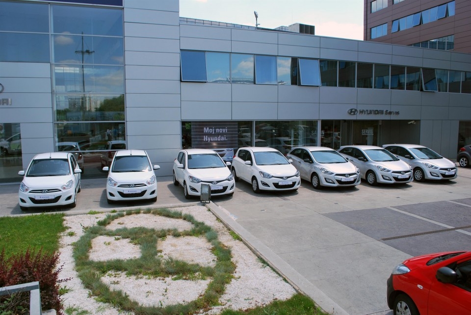Intertravel preuzeo prva Hyundai vozila